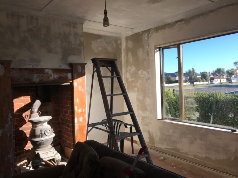 Restore damaged lounge